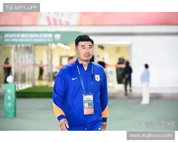 理性看待韩鹏成长媒体应助力其在健康环境中遵循足球规律前行 理性看待韩鹏成长媒体应助力其在健康环境中遵循足球规律前行