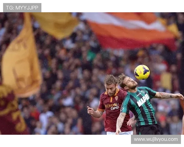 罗马客场1-0萨索洛迪巴拉一击制胜佩莱格里尼中柱遗憾未能破门 罗马客场1-0萨索洛迪巴拉一击制胜佩莱格里尼中柱遗憾未能破门