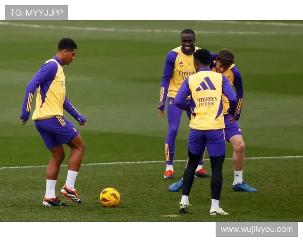 西甲球员集体行动 本轮联赛前15秒默默抗议海外赛安排